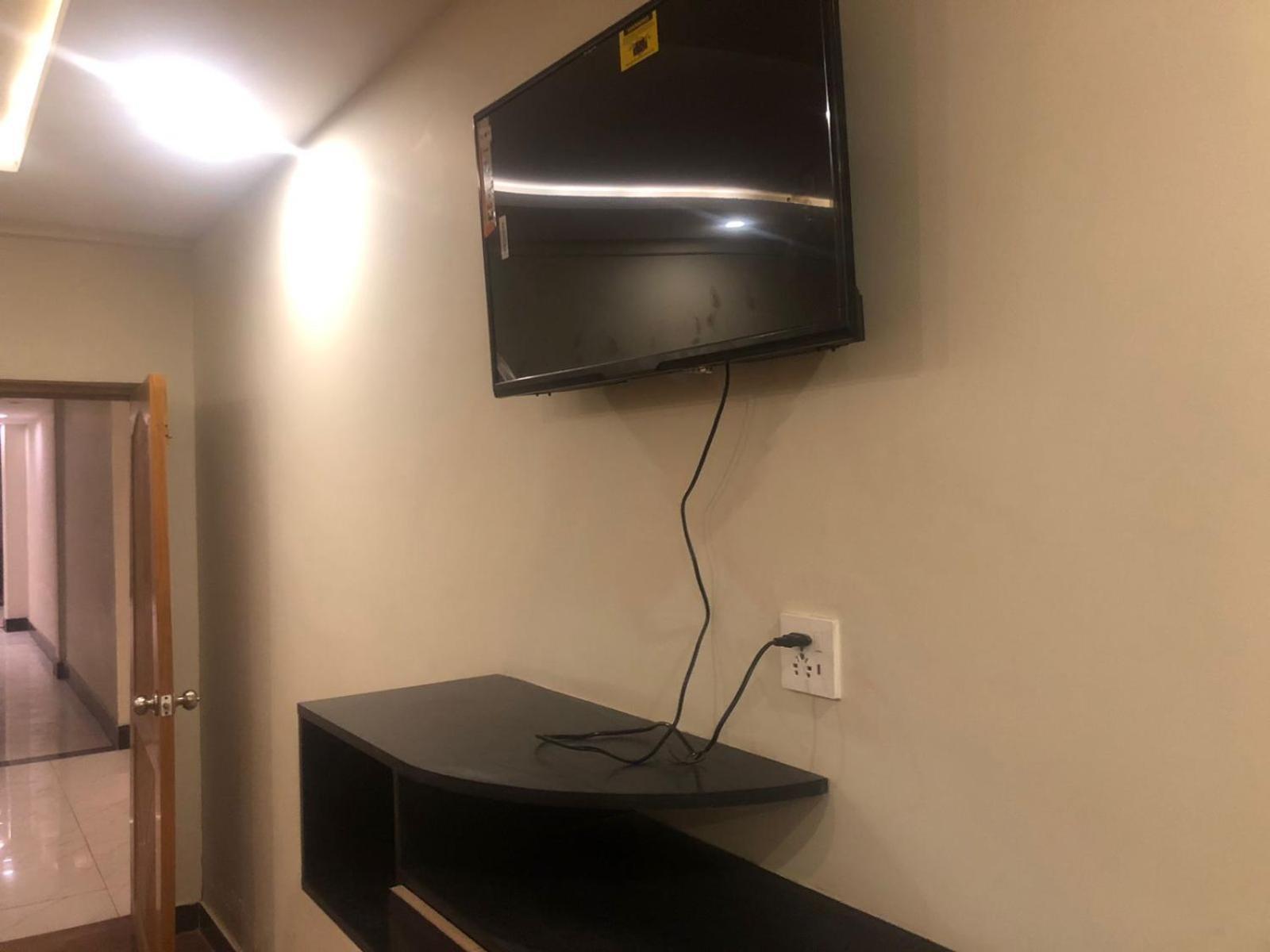 Al Buraq Hotel Islamabad Eksteriør bilde
